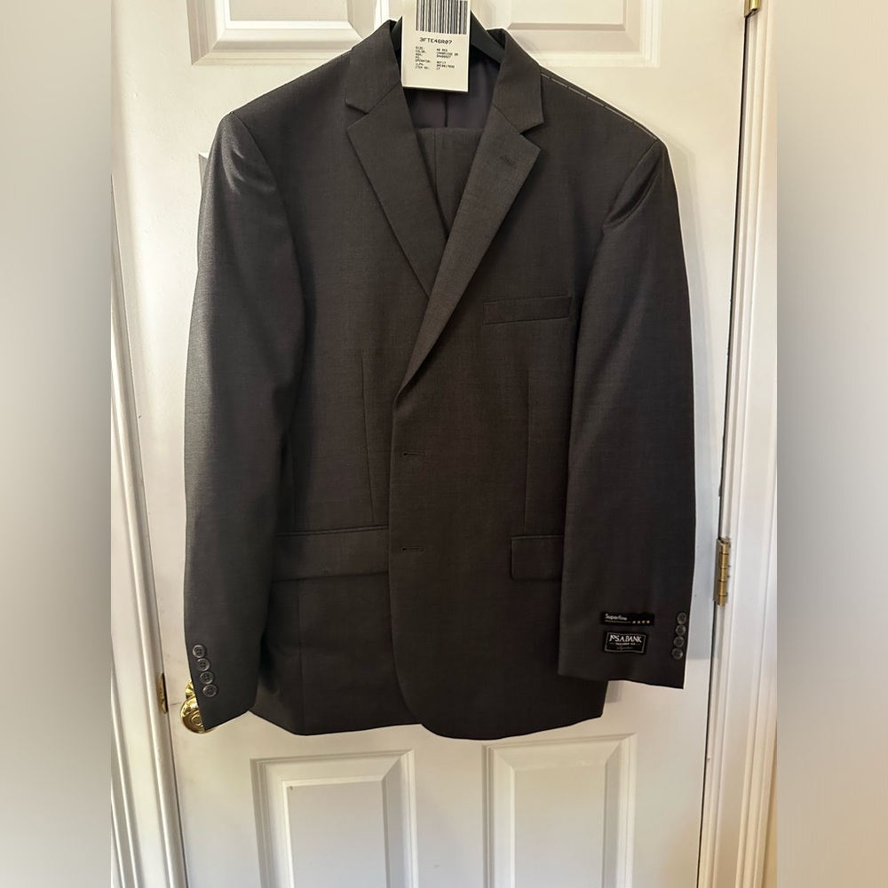Jos A Banks Charcoal Suit- 46R/40W- Brand new